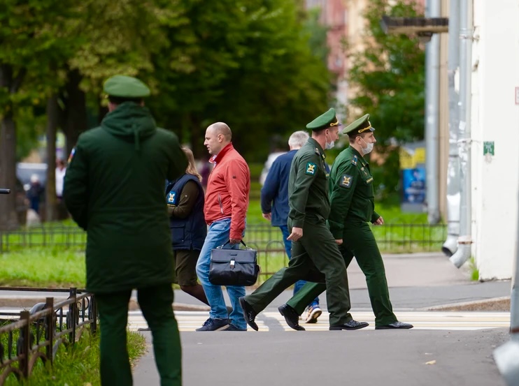 Петербургским СМИ закрыли доступ на совещание Полякова по частичной мобилизации